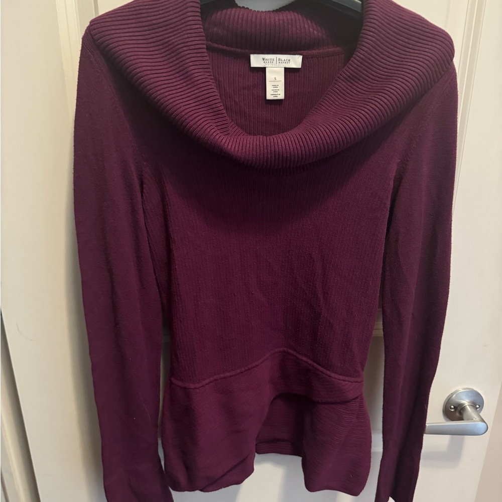 White House Black Market - Purple / Maroon Sweater - Size Small